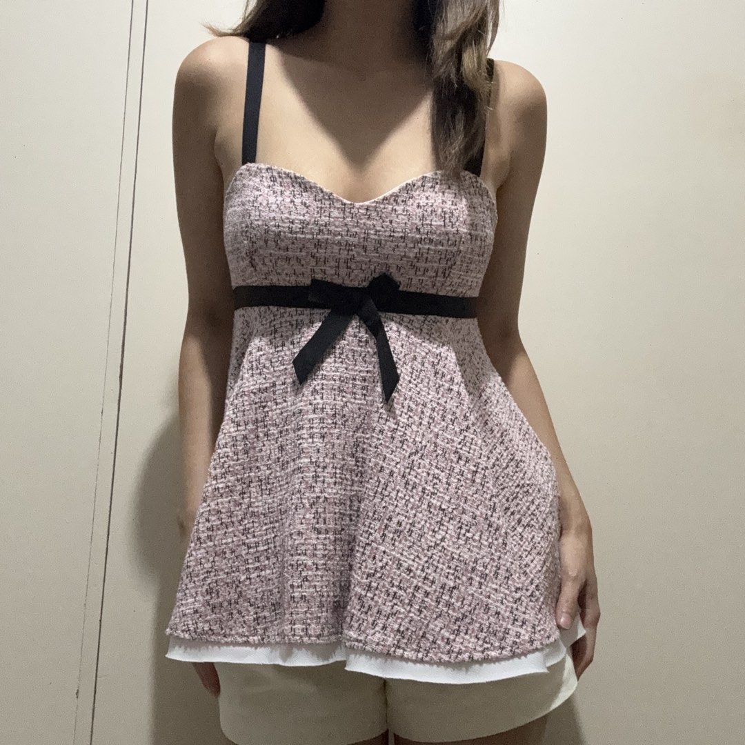 Zara Tweed Peplum Sleeveless Top (Category: Sleeveless) located in Cainta. Submitted by nicnicbg (Listing ID 1461949006, Image 1). Description: .