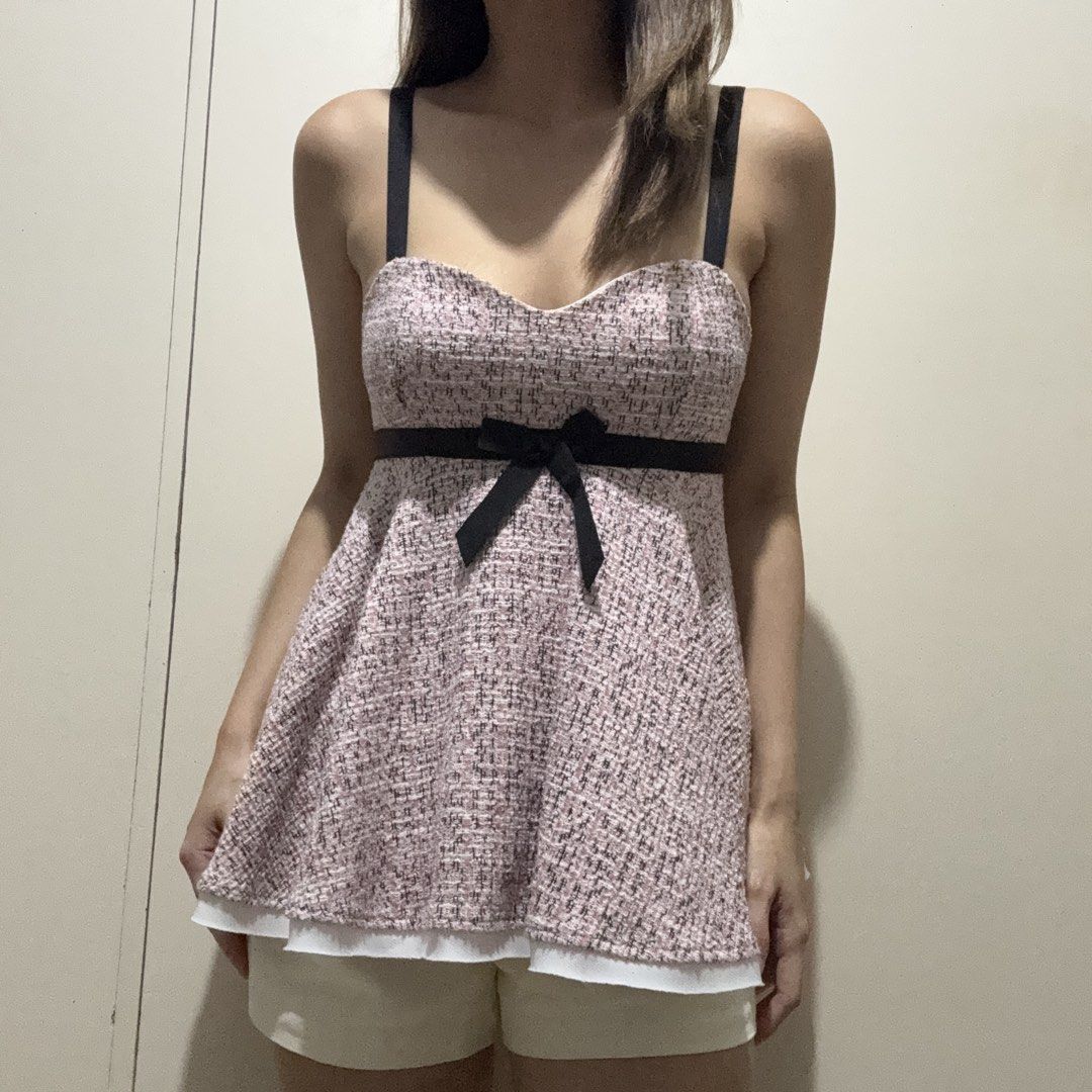 Zara Tweed Peplum Sleeveless Top (Category: Sleeveless) located in Cainta. Submitted by nicnicbg (Listing ID 1461949006, Image 2). Description: .