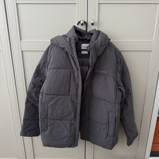 (Category: ) located in . Submitted by mywardrobe6 (Listing ID 1462135520, Image 1). Description: .