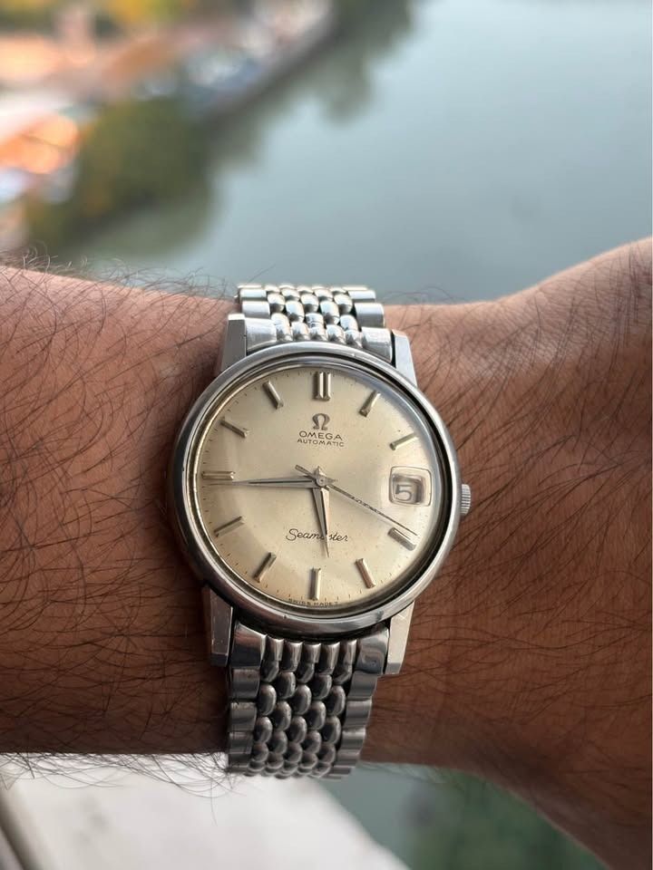 1966 Omega Seamaster 166.003 (Category: Luxury Watches) located in Manila. Submitted by archi.math (Listing ID 1462177571, Image 3). Description: Automatic Mechanical Movement Date display at 3 o'clock Original vintage champagne/silver dial with beautiful natural patina Applied baton hour markers Original Omega Seamaster signed dial Stainless steel case Vintage Omega signed crown Cal. 562 Running well & keeping accurate time Fitted on genuine ori