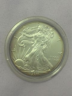 （分類：）位於 。 由 bold.royal.house 提交（商品編號 1462185664，圖片 1）。簡介： 。