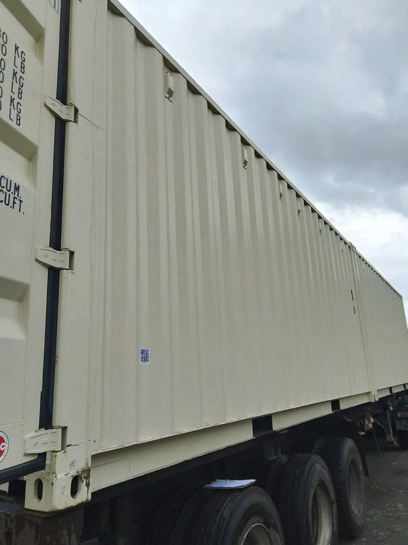 20ft Class A Shipping Container for Sale (Category: Construction & Building Materials) located in Manila. Submitted by metrovan_kent (Listing ID 1462050297, Image 2). Description: For Sale: 20ft Shipping Container. Beige exterior, grey interior. Clean and ready for storage or transport. Dimensions: 20'L x 8'W x 8.6'H. Pickup available..