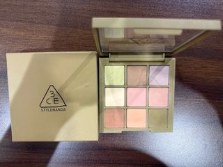 (Category: ) located in . Submitted by ellellyo (Listing ID 1462132313, Image 1). Description: .