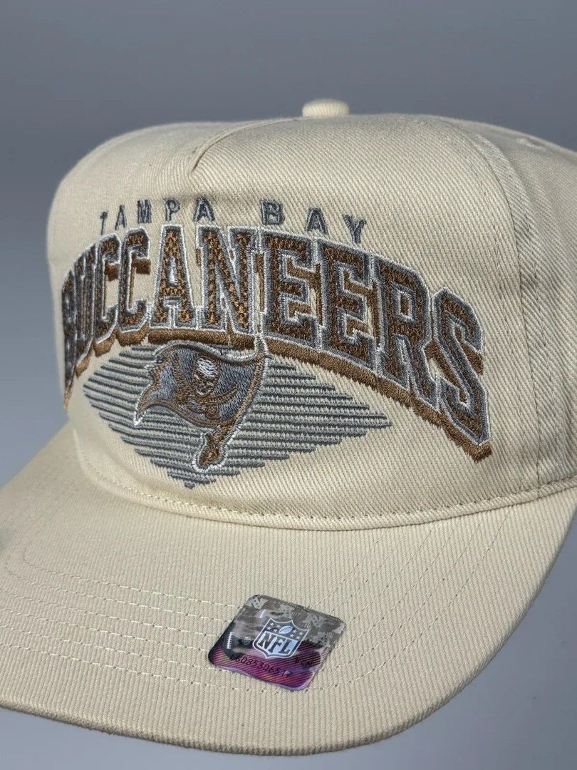 '47 Hitch Tampa Bay Buccaneers Adjustable (Category: Caps & Hats) located in Manila. Submitted by newwind.52e349 (Listing ID 1462101262, Image 3). Description: ‘47 Hitch Tampa Bay Buccaneers Adjustable.