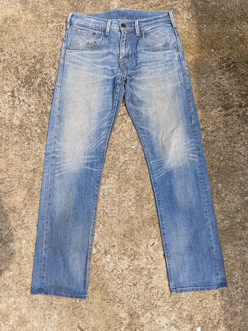 504 red tab straight cut levis (Category: Jeans) located in Manila. Submitted by rollitgarments (Listing ID 1462067311, Image 3). Description: EXCELLENT CONDITION NO ISSUE ALMOST BNEW.