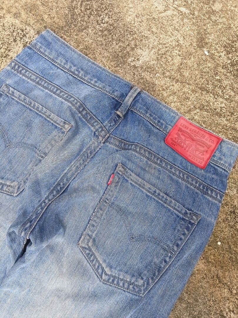 504 red tab straight cut levis (Category: Jeans) located in Manila. Submitted by rollitgarments (Listing ID 1462067311, Image 1). Description: EXCELLENT CONDITION NO ISSUE ALMOST BNEW.