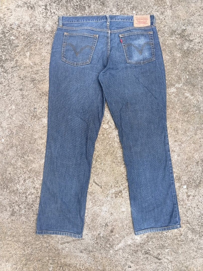 531 LEVIS R TAB JEANS DARK BLUE WASH (Category: Jeans) located in Manila. Submitted by rollitgarments (Listing ID 1462067550, Image 3). Description: Excellent condition almost bnew.