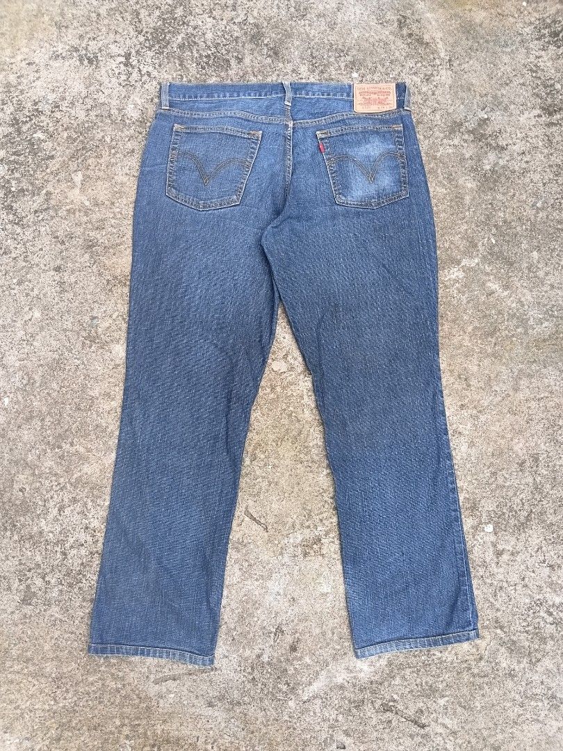 531 LEVIS R TAB JEANS DARK BLUE WASH (Category: Jeans) located in Manila. Submitted by rollitgarments (Listing ID 1462067550, Image 2). Description: Excellent condition almost bnew.