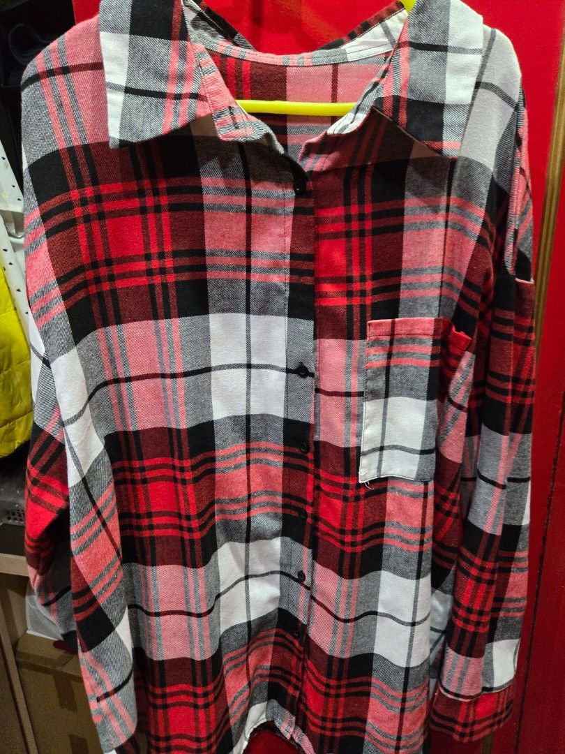 batch 2 -- 6 PCS ASSORTED PLUS SIZE WOMEN'S TOPS (Category: Coats, Jackets and Outerwear) located in Quezon City. Submitted by mello_letgoes (Listing ID 1462188629, Image 2). Description: 6 PCS ASSORTED PLUS SIZE WOMEN'S TOPS ₱800 FOR ALL 6 PCS Selling as one bundle. DETAILS: • 6 assorted women's tops • All PLUS SIZE • Assorted styles and designs • Pre-owned / used • Actual items shown in photos CONDITION: Pre-owned / used condition. Please check
