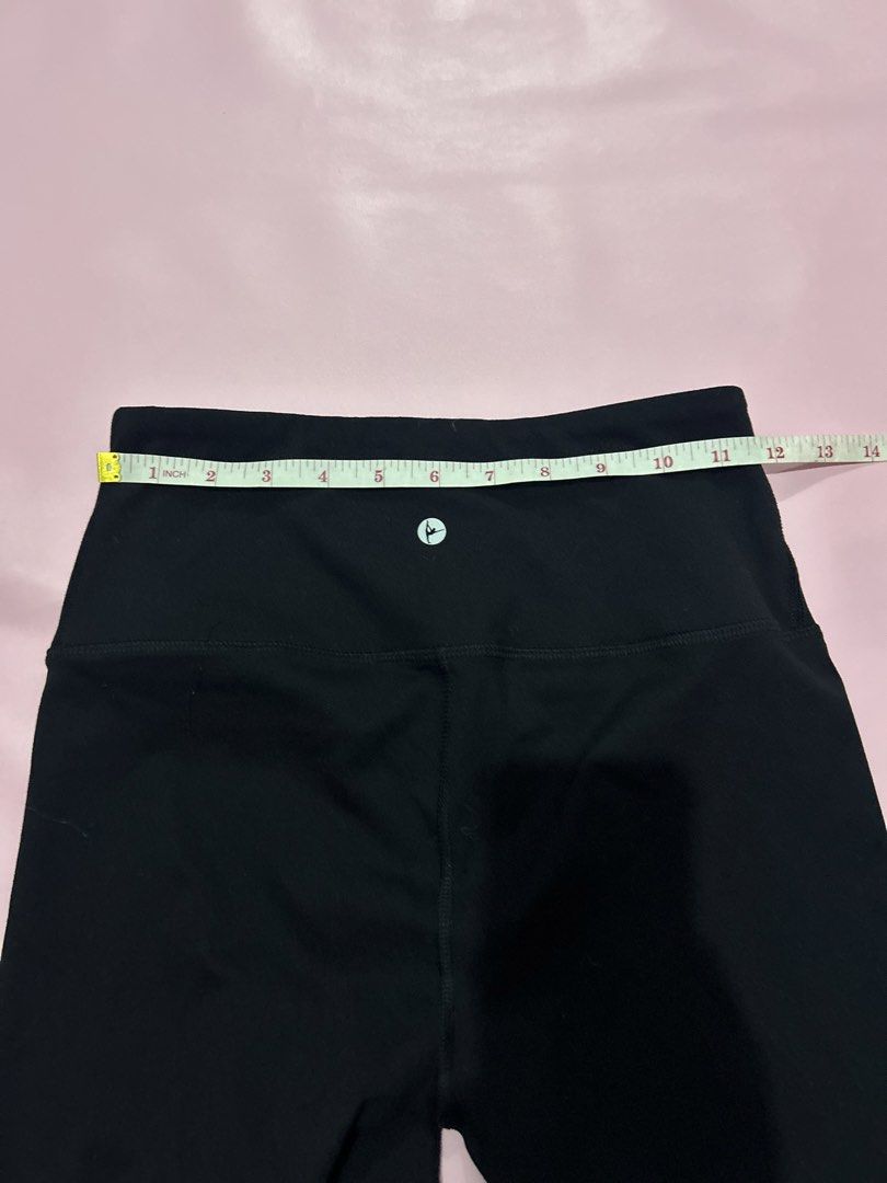 90 Degree Cycling Short (Category: Activewear) located in Manila. Submitted by chen_clybelles (Listing ID 1462171885, Image 3). Description: .