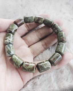 （分類：）位於 。 由 crystalsmusee 提交（商品編號 1462086826，圖片 1）。簡介： 。