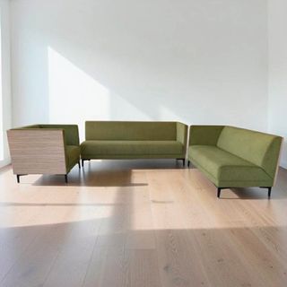 (Category: ) located in . Submitted by ilovecuratedfurnitures (Listing ID 1462156153, Image 1). Description: .
