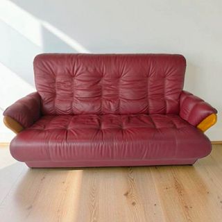 (Category: ) located in . Submitted by ilovecuratedfurnitures (Listing ID 1462157105, Image 1). Description: .