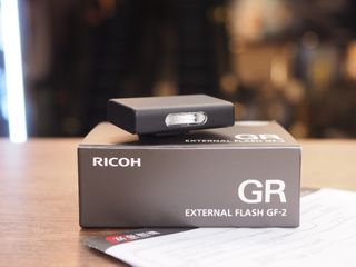 （分類：）位於 。 由 hi-tech_shop-m 提交（商品編號 1462159658，圖片 1）。簡介： 。