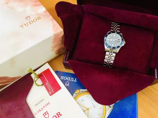 （分類：）位於 。 由 authenticGalleria 提交（商品編號 1461880143，圖片 1）。簡介： 。