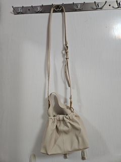 （分類：）位於 。 由 sarahlee1012 提交（商品編號 1462144310，圖片 1）。簡介： 。