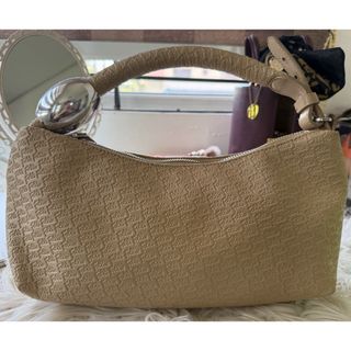 (Category: ) located in . Submitted by jolietoujoursfashionshop (Listing ID 1462258690, Image 1). Description: .