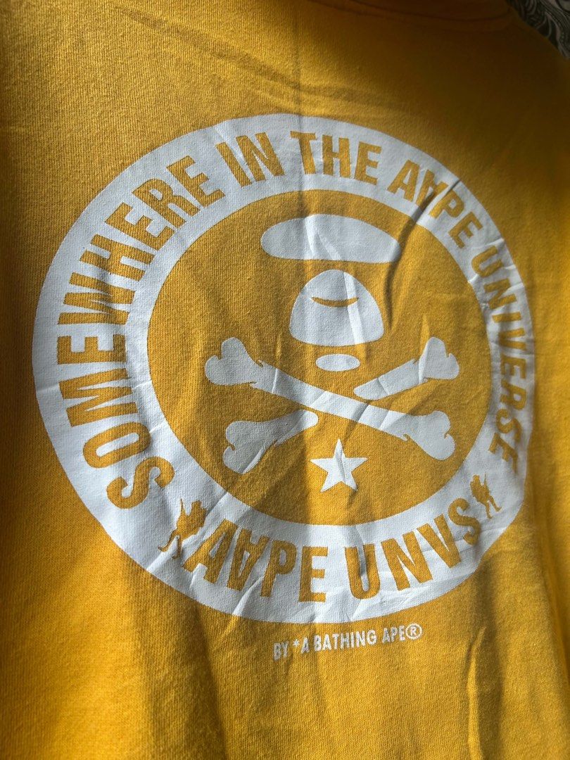 Aape Universe Hoodie (Category: Hoodies) located in Taguig. Submitted by visuallifestyle (Listing ID 1462070451, Image 3). Description: Excellent condition No issue need wash only.