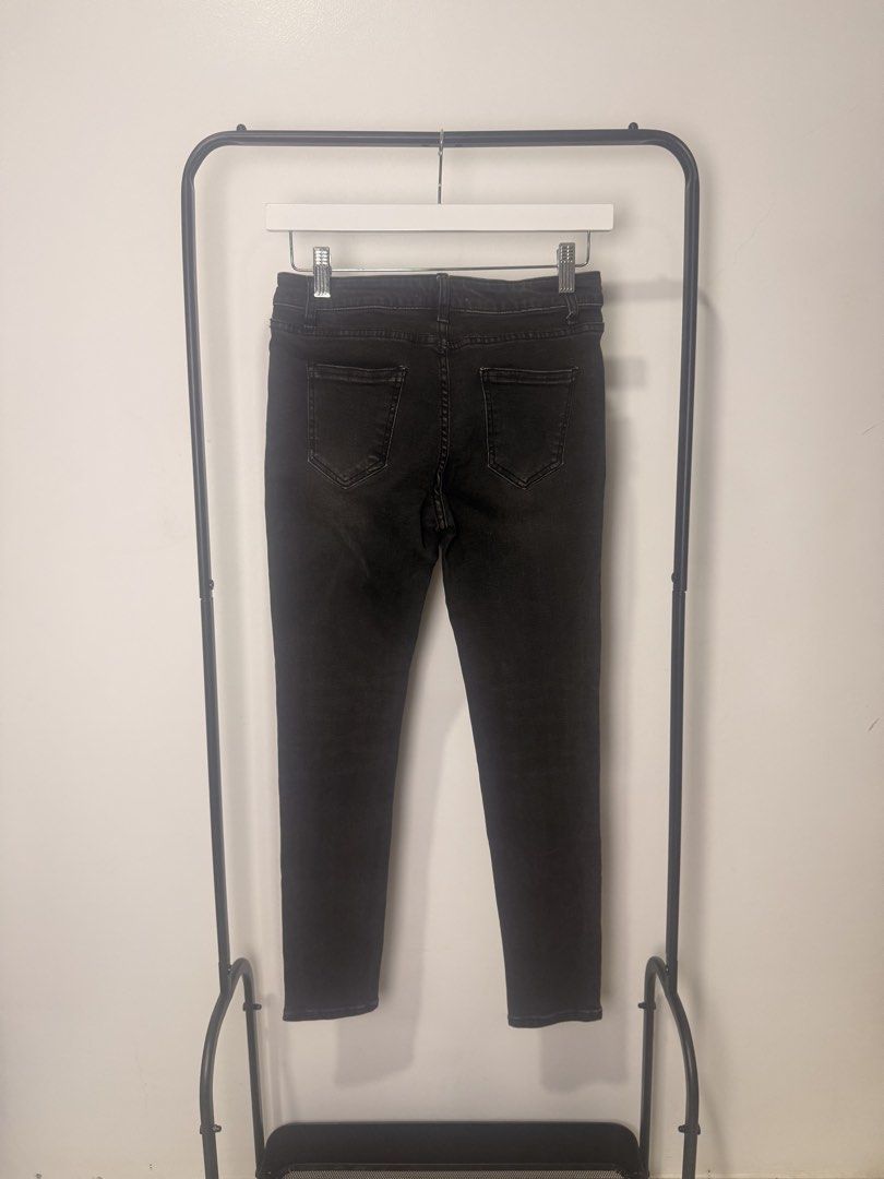 Acne Studios Skinny Jeans (Category: Jeans) located in Binan City. Submitted by the.nocturne.ones (Listing ID 1462225890, Image 3). Description: Waist - 26 Inseam - 26 Leg Opening - 4.8 Front Rise - 9.25 Thigh - 8.5 Knee - 6 Authenticity Guaranteed Dm for more info.