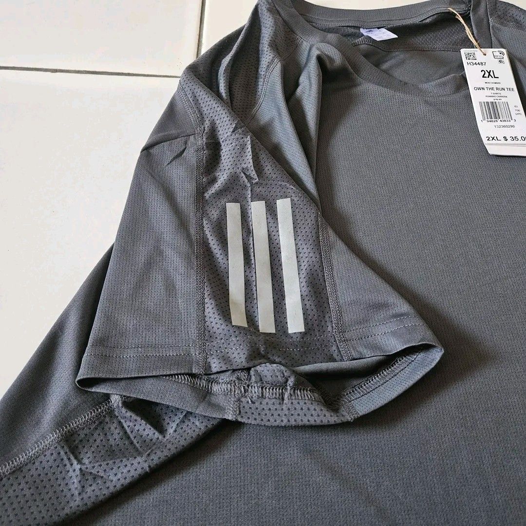 Adidas dry fit (Category: Activewear) located in Manila. Submitted by puretiger_a2ce98 (Listing ID 1462104690, Image 3). Description: Adidas dry fit size.