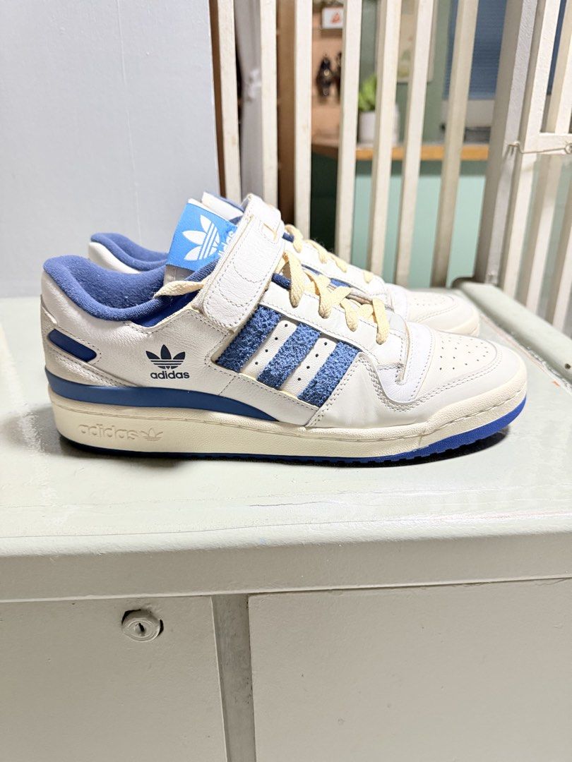 Adidas Forum 84 Low Blue Thread (Category: Sneakers) located in Marikina City. Submitted by icarrlo (Listing ID 1462190744, Image 1). Description: Adidas Forum 84 Low Blue Thread Size 10.5US 1,500 pesos MOP: unionbank / gcash Meet ups: Mandaluyong (weekdays) Marikina (holiday and weekends) Shipping thru grab / lala move shouldered by buyer.