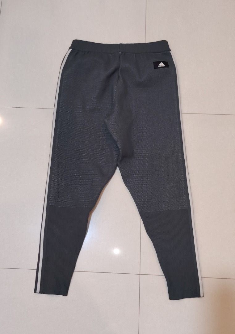 Adidas Gray Ribbed Knit Track Pants (Category: Joggers) located in Bacolor. Submitted by thriftyperminute (Listing ID 1462206021, Image 3). Description: -May ilang pulls/himulmol -This is a pre-loved or thrifted item so please manage your expectations. -Color may slightly differ due to lighting or with the settings of the device used to view the photos -"Mine" now, pay now policy -Payment through gcash -Sure buyers only, please -No cancellation o