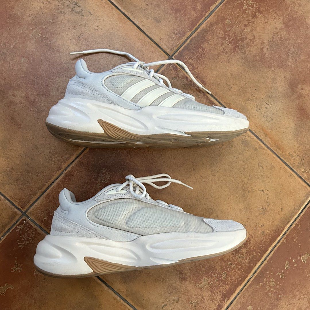 Adidas Ozelle Cloudfoam Sneakers M7 (Category: Casual Shoes) located in Davao. Submitted by trixdeclutters (Listing ID 1462079828, Image 3). Description: - Worn twice, just needs cleaning from storage - RFS: Not my style and not in use - Retails for 3800 PHP.