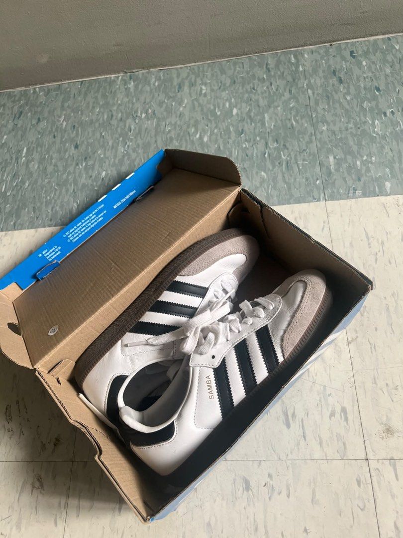 ADIDAS SAMBA SIZE 5.5 WMNS (Category: Sneakers) located in Makati City. Submitted by triciasclosettt (Listing ID 1462065787, Image 2). Description: .