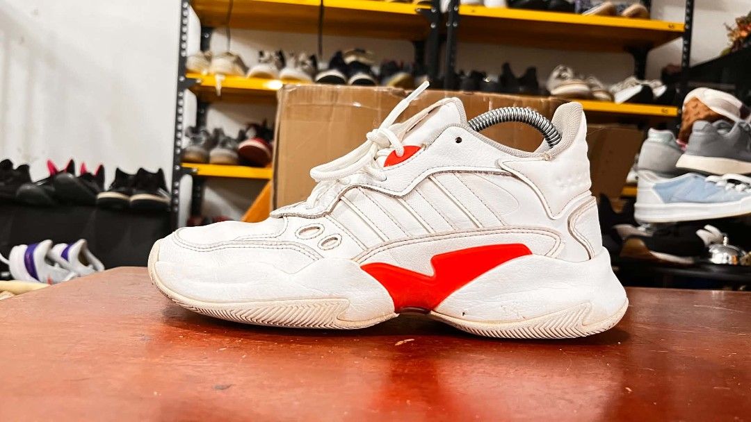 Adidas Shoes (Category: Casual Shoes) located in Cainta. Submitted by wichaelthriftstall (Listing ID 1462258903, Image 1). Description: Adidas Size 8.Men We are located in Cainta Rizal Good Condition Quality Strictly payment first for shoes if ipapa lalamove,joyride,grab,angkas & more. Both pAyment first naman if J&T,Flash,LBC For meetup dito lang po pwede: https://maps.app.goo.gl/jPSrwBGktAonAycSA (Uncle jOhn's).