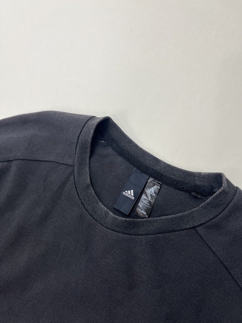 Adidas Sweatshirt (Category: Coats, Jackets and Outerwear) located in Makati City. Submitted by ufcknwthbst (Listing ID 1462077070, Image 3). Description: 20 inch width 27 inch length 9/10 condition No issue.