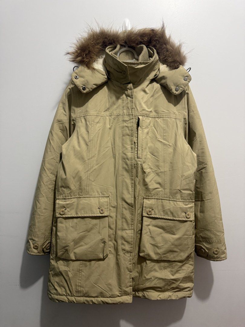 Aigle Down Puffer Trench Coat Jacket Women Small (Category: Coats, Jackets and Outerwear) located in Balanga. Submitted by winterlab_ph (Listing ID 1462139039, Image 3). Description: 21 33 Needs Wash.