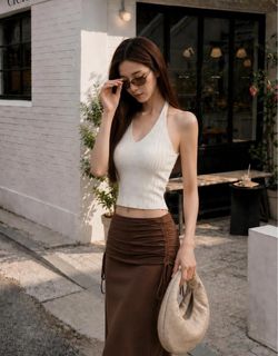 （分類：）位於 。 由 noirestblanc 提交（商品編號 1462195486，圖片 1）。簡介： 。