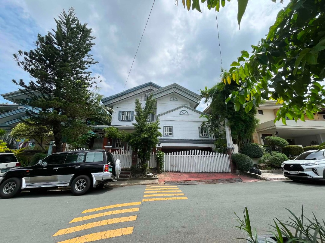 (Category: ) located in . Submitted by jeromeasuncion (Listing ID 1462076047, Image 1). Description: .