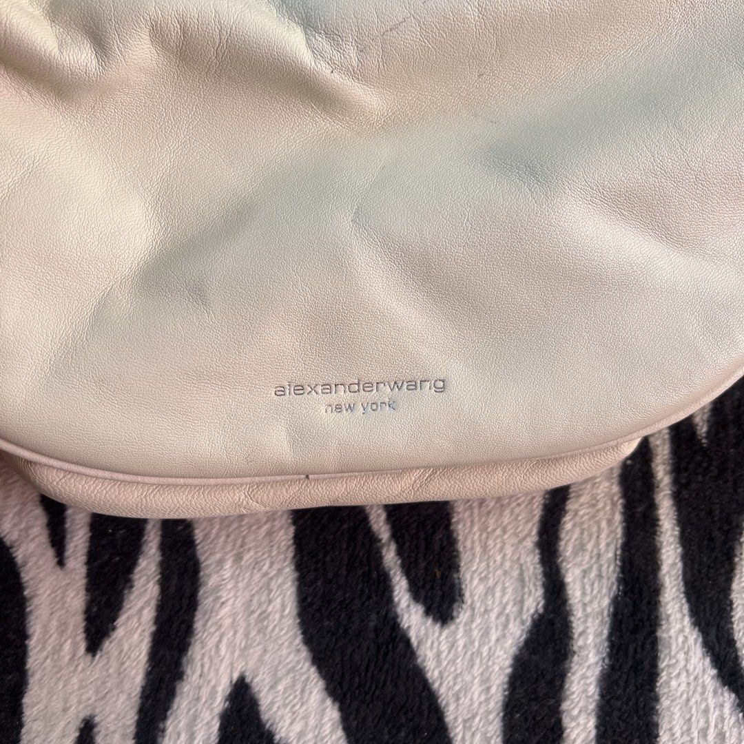 Alexander wang waist bag (Category: Luxury Bags & Wallets) located in Manila. Submitted by royaldripmanila (Listing ID 1462117871, Image 3). Description: Sign of usage only.