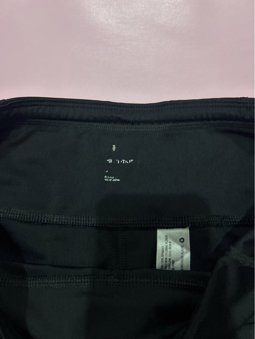All in Motion Cycling Short (Category: Activewear) located in Manila. Submitted by chen_clybelles (Listing ID 1462165972, Image 2). Description: .