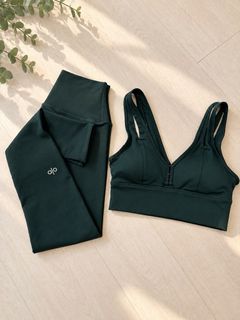 (Category: ) located in . Submitted by the_yoga_edit (Listing ID 1462157731, Image 1). Description: .
