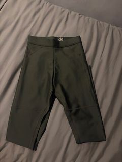 (Category: ) located in . Submitted by shopsoph (Listing ID 1462150912, Image 1). Description: .