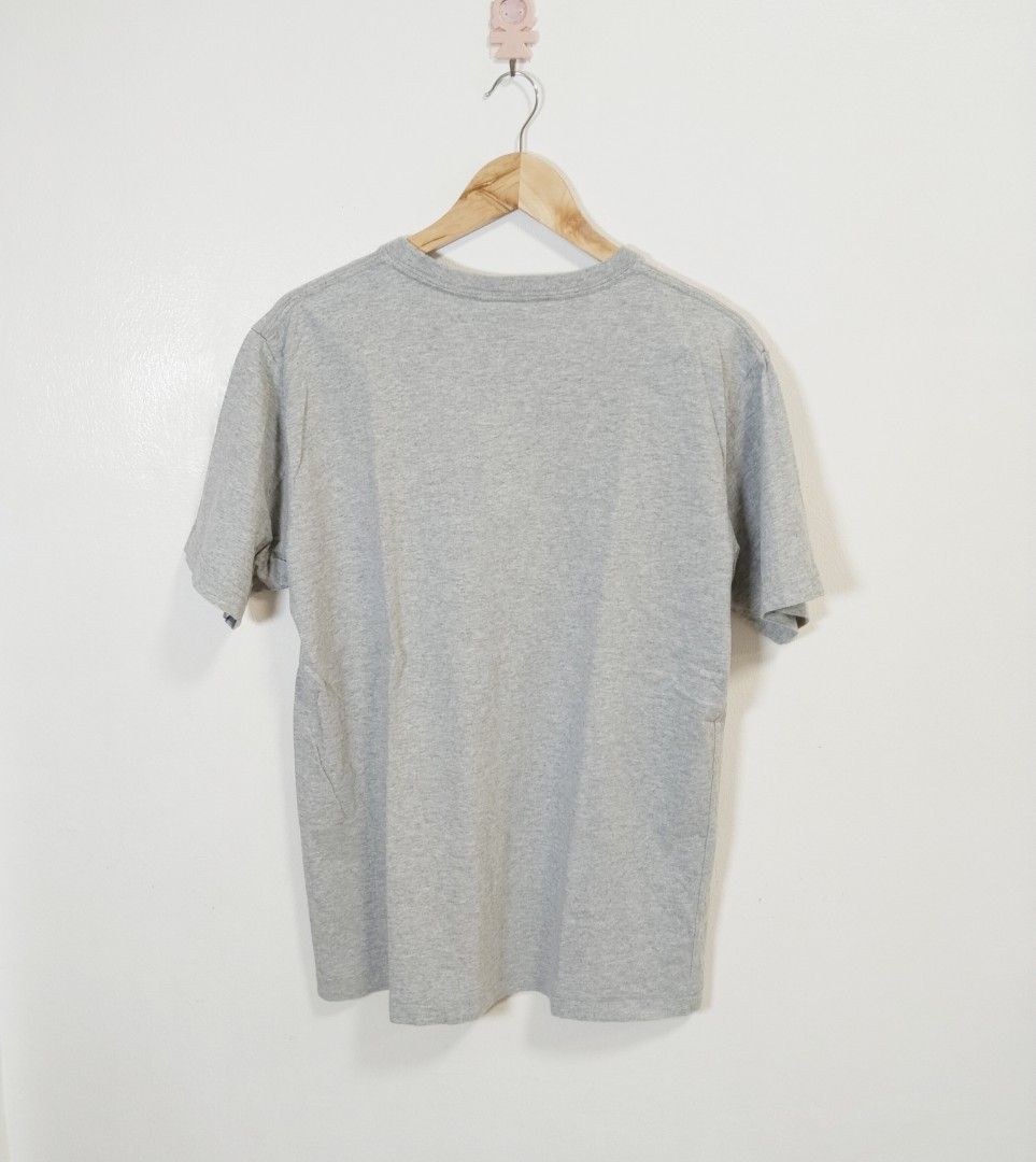 Alpha industries box logo shirt (Category: Tshirts & Polo Shirts ) located in Pateros City. Submitted by blashjunks.y2k (Listing ID 1462149865, Image 2). Description: ALPHA INDUSTRIES BOX LOGO SHIRT SIZE LARGE 27" LENGTH 20" WIDTH 350PHP MSG US.