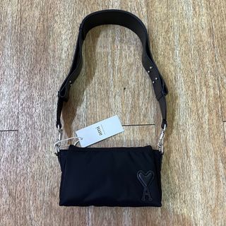 （分類：）位於 。 由 mia12138. 提交（商品編號 1462161830，圖片 1）。簡介： 。