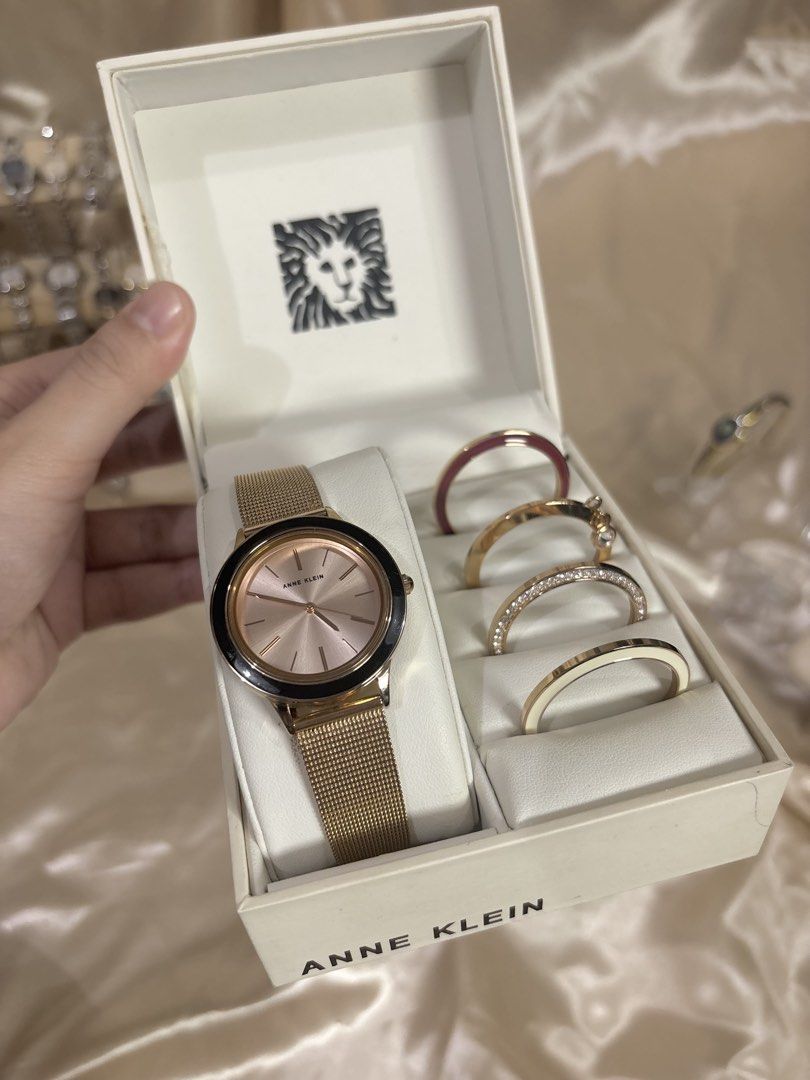 Anne klein interchangeable bezel watch ladies watch (Category: Women's Watches) located in Manila. Submitted by timevaultph_ (Listing ID 1462260075, Image 1). Description: Pm for more details.