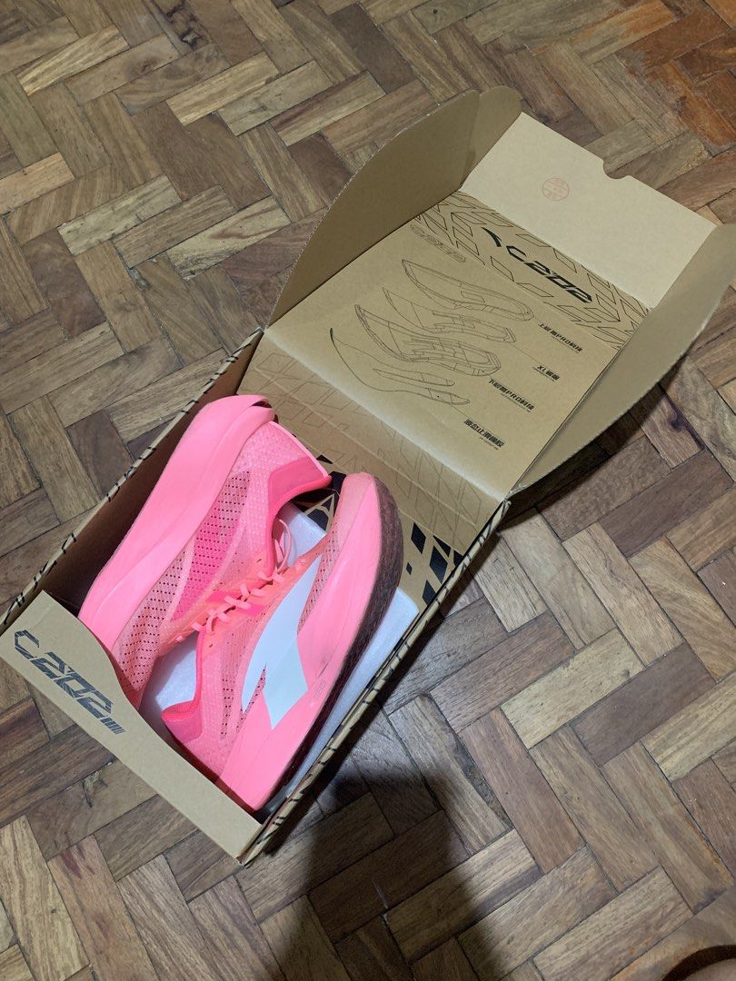 ANTA C202 7 “ CARBON PLATED “ (Category: Sneakers) located in Cavite. Submitted by luxbrt (Listing ID 1462238696, Image 2). Description: BOUGHT IT FROM ANTA FOR 7k SIZE: 10 US USED 3x to 4x FRESH AS NEW PA NO ISSUES RFS: NAKATAMBAK NALANG BUSY NA SA WORK .