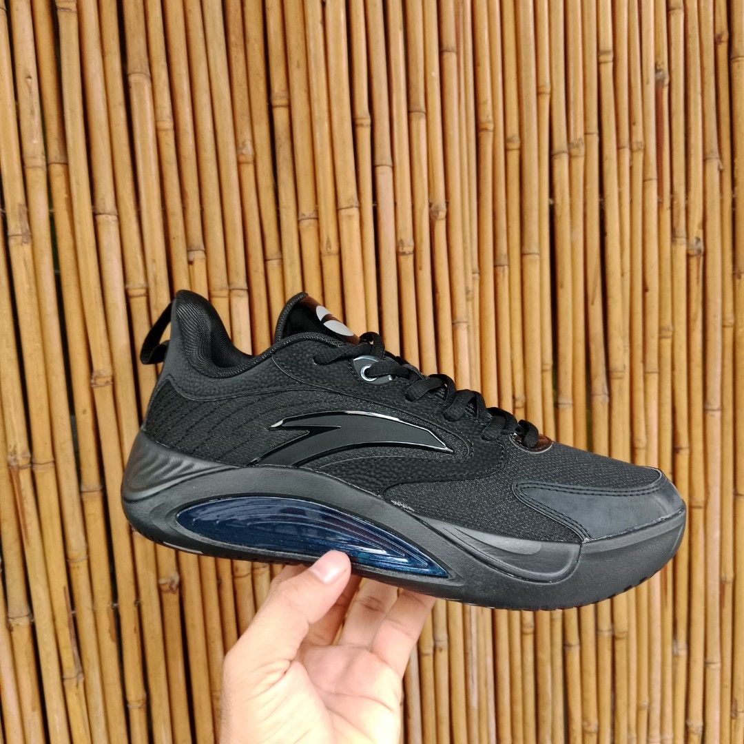 Anta wind tunnel 6 black (Category: Activewear) located in Talisay. Submitted by cebushoekick (Listing ID 1462095945, Image 2). Description: for sale anta wind tunnel 6 black size. 7 11 12 men's 2995. only brand new original money back if proven fake fb page. cebushoekicks.