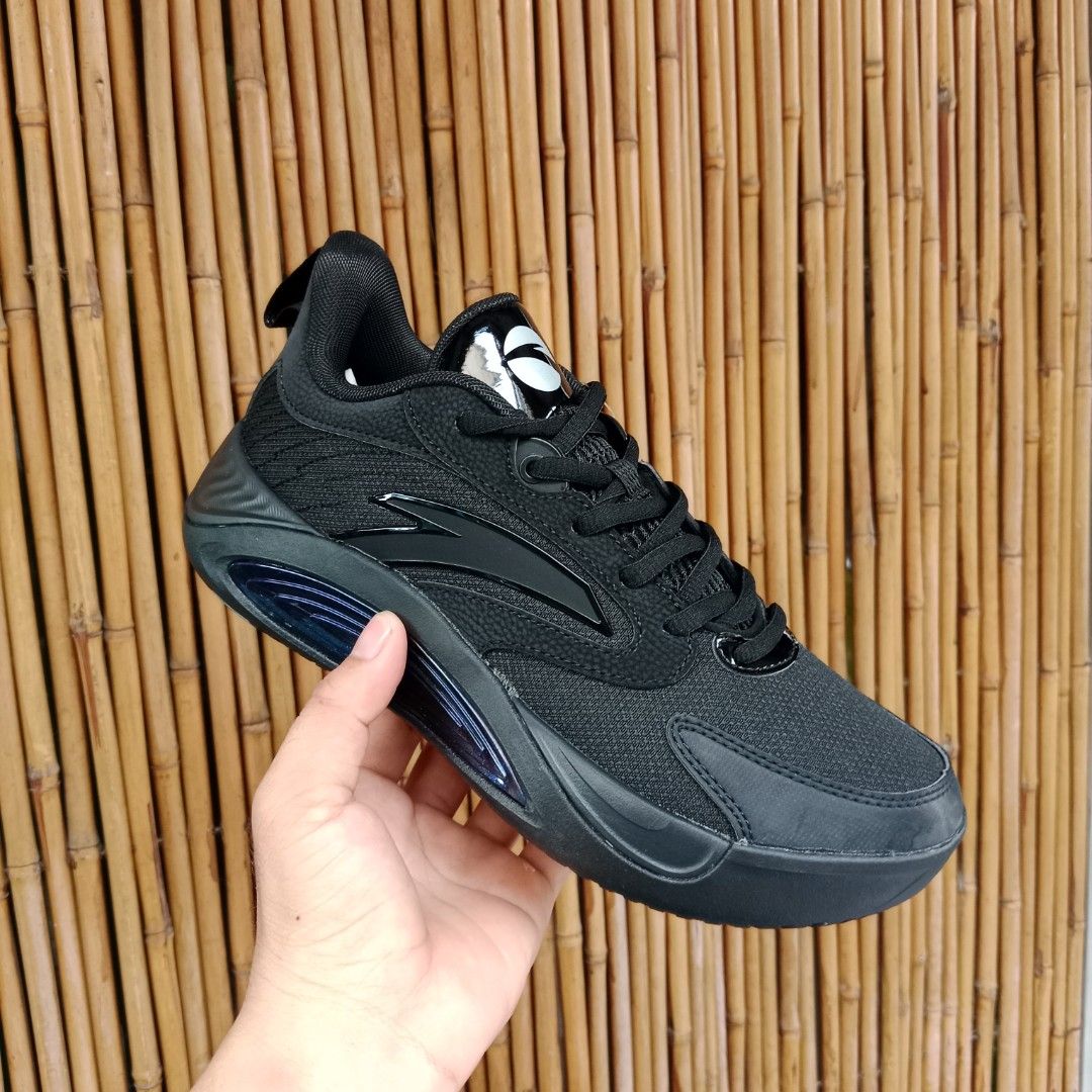 Anta wind tunnel 6 black (Category: Activewear) located in Talisay. Submitted by cebushoekick (Listing ID 1462095945, Image 1). Description: for sale anta wind tunnel 6 black size. 7 11 12 men's 2995. only brand new original money back if proven fake fb page. cebushoekicks.