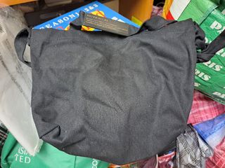 （分類：）位於 。 由 m0123456 提交（商品編號 1462081264，圖片 1）。簡介： 。