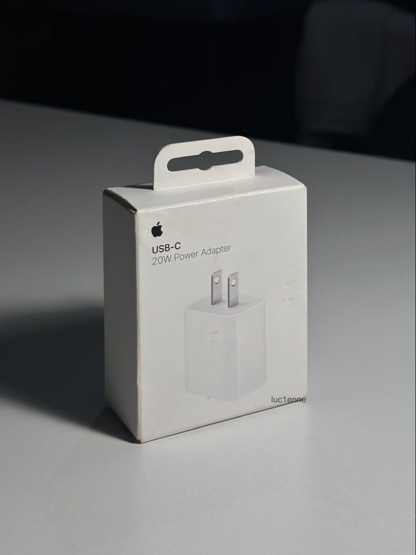 Apple 20W USB-C Power Adapter — Original (Category: Cables & Adaptors) located in Quezon City. Submitted by luc1enne (Listing ID 1462075990, Image 1). Description: • Original Apple 20W USB-C Power Adapter • Unused / unboxed • Bought in the US in January 2026 • US plug • No issues / never used • Selling because I have an extra one Can send photos/details if needed. 📍 Boni Area, Mandaluyong 📍One Ayala, Makati.