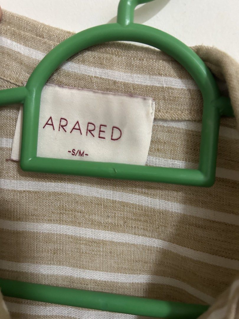 Arared Blouse (Category: Blouses) located in Kuala Lumpur. Submitted by syirajmr (Listing ID 1462105708, Image 2). Description: Arared blouse to let go in Size S/M for Rm120 exclude postage .