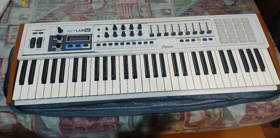 Arturia Keylab Essentials 61 keys Midi Controller (MKI) (Category: Musical Instruments) located in Quezon City. Submitted by johnlimboy (Listing ID 1462258364, Image 1). Description: Includes all power adaptor, wire and padded bag. FREE transfer of ARTURIA LICENSES (Ableton, Arturia Software, UVI, Analog Lab).