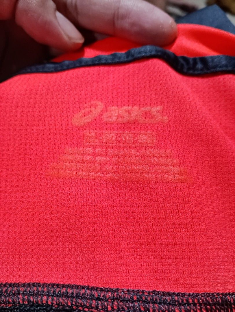 Asics Drifit Shirt (Category: Activewear) located in Santa Cruz. Submitted by jm.co (Listing ID 1462261325, Image 3). Description: forsale Asics Drifit shirt size:XL dimes:23x30 no issue in very good condition for only 450php stacruz laguna.