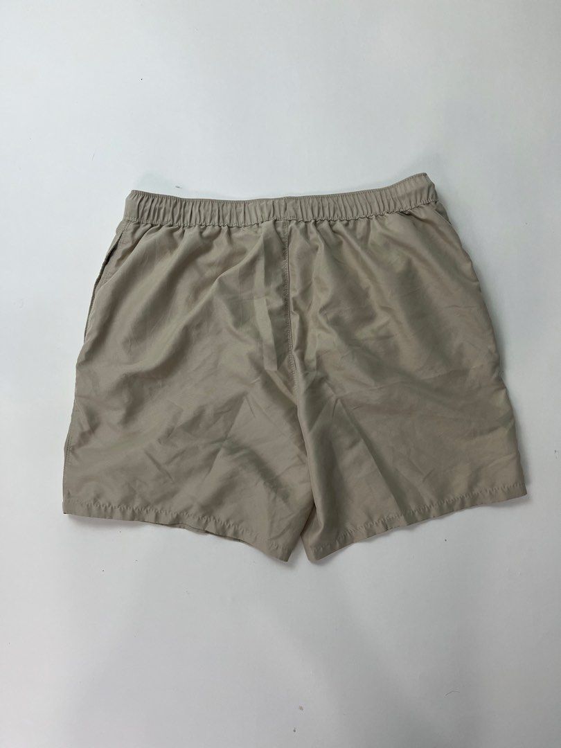 Asos Shorts (Category: Shorts) located in Makati City. Submitted by ufcknwthbst (Listing ID 1462074390, Image 3). Description: 17 inch length 9.5/10 condition No issue.