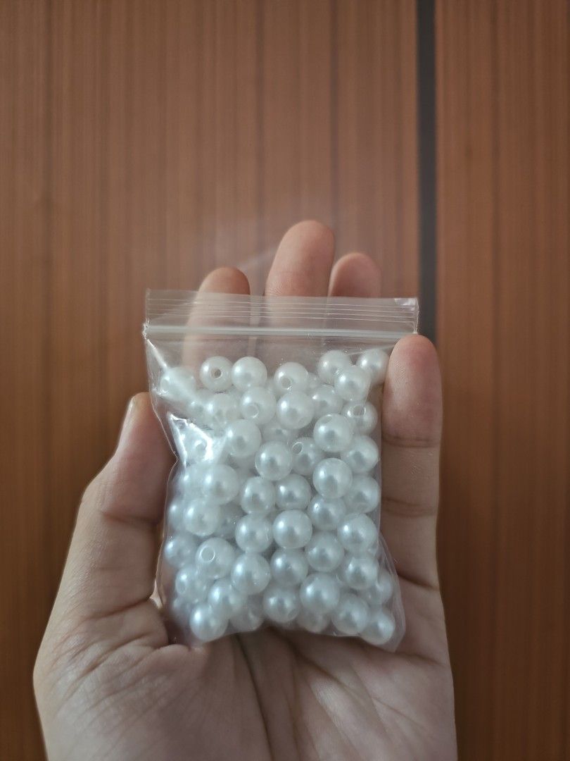 Assorted Craft Items (Category: Craft Supplies & Tools) located in Singapore. Submitted by shadesg (Listing ID 1462222178, Image 1). Description: White pearls $1.50 Crepe paper (baby blue & beige) - $2 total Assorted colors pipe cleaners - $5 Take all for $7.50 Self collect @ Tampines.